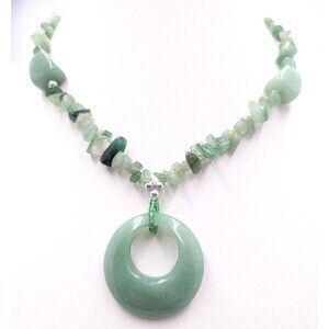 Green Agate Chip Necklace Donut Pendant Silver Tone 18 Inch 79 g Unsigned Boho